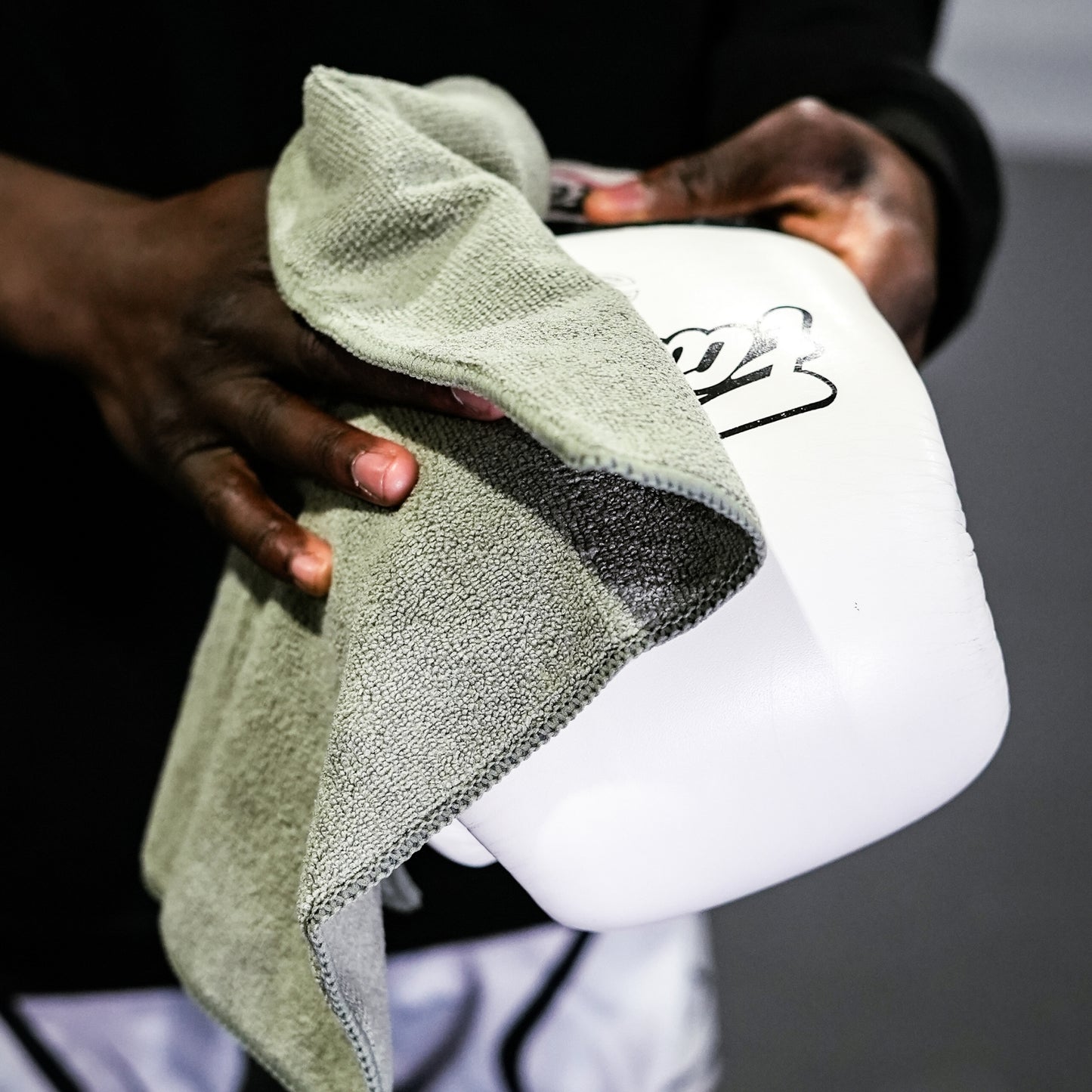 Drying boxing gloves